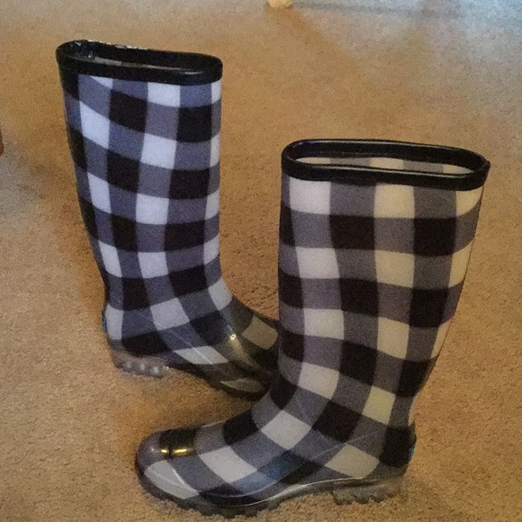 bootsi tootsi rain boots